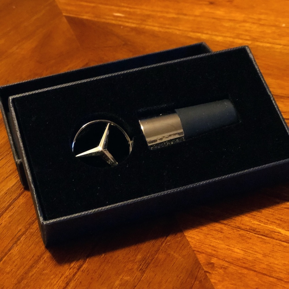 Star Ornament Wine Stopper - Mercedes-Benz